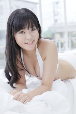 日本丰满大乳**无码