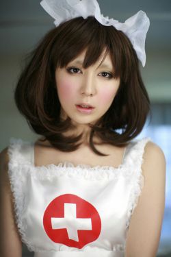 西条琉璃冲田杏梨三人